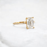 whispers-of-eternity-emerald-pave-diamond-engagement-ring-2-50-ct-yellow-gold-gemfora-2